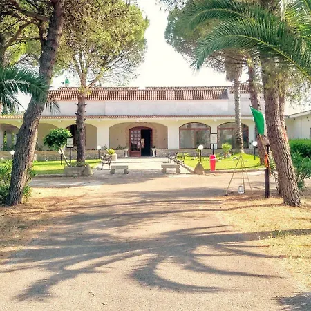 Hotel Masseria Taccone 3*